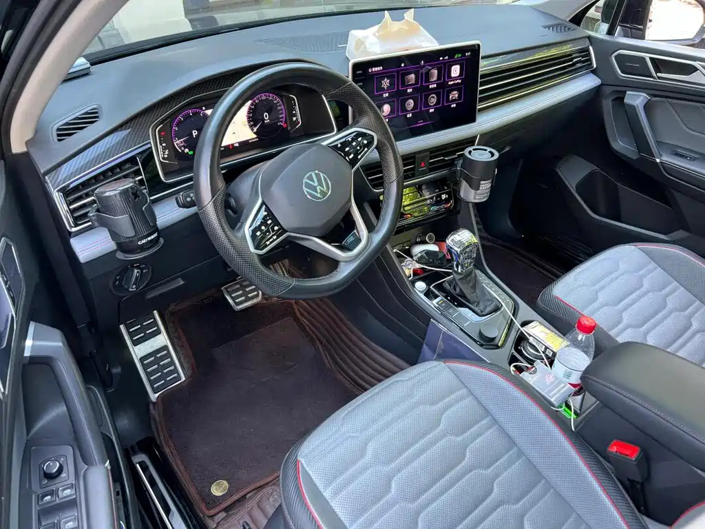 VOLKSWAGEN TIGUAN L 2023