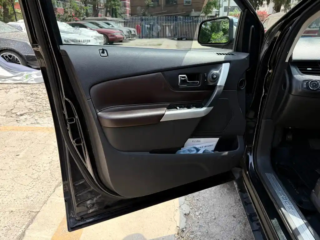 FORD EDGE IMPORT 2012