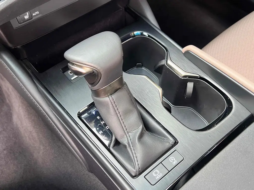 LEXUS ES 2022
