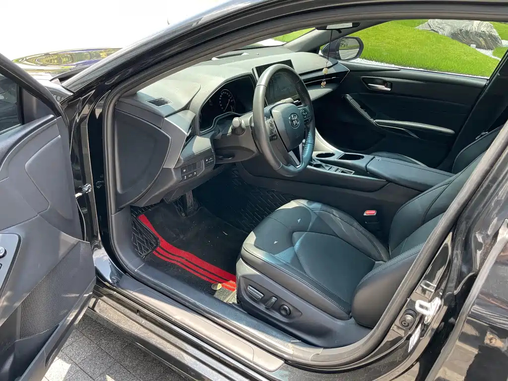 TOYOTA AVALON 2023