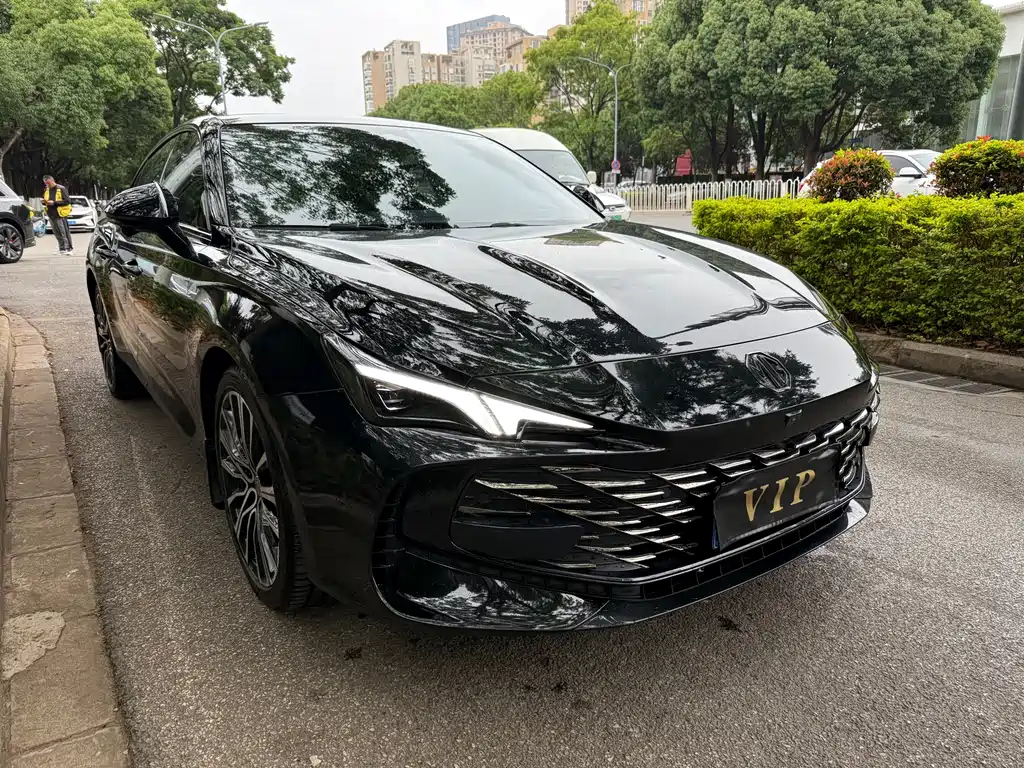 MG MG7 2023