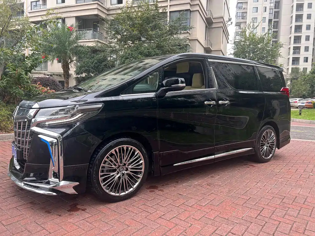 TOYOTA ALPHARD 2019