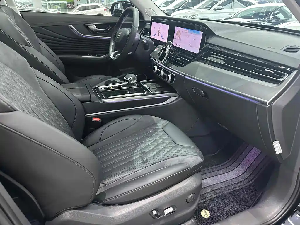 HONGQI HS5 2023
