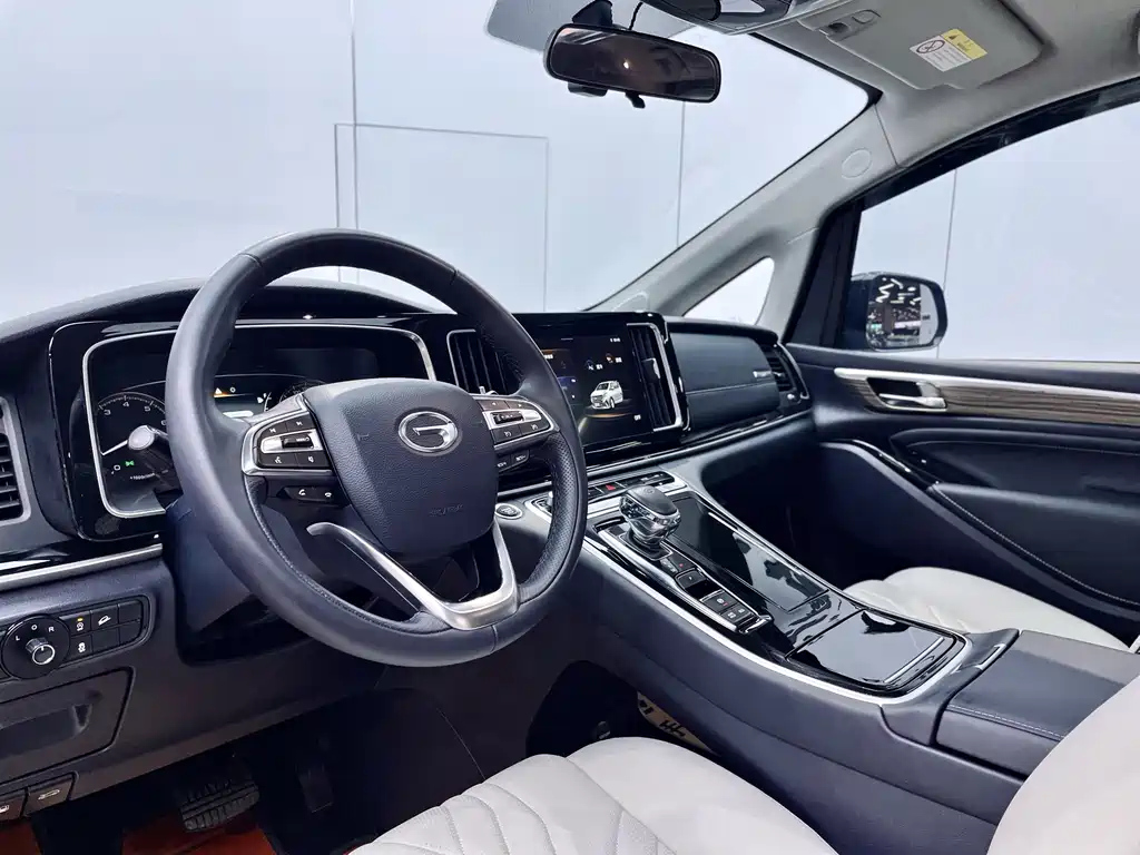 TRUMPCHI M8 2021