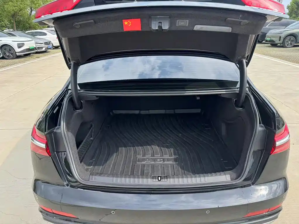 AUDI A6L 2019