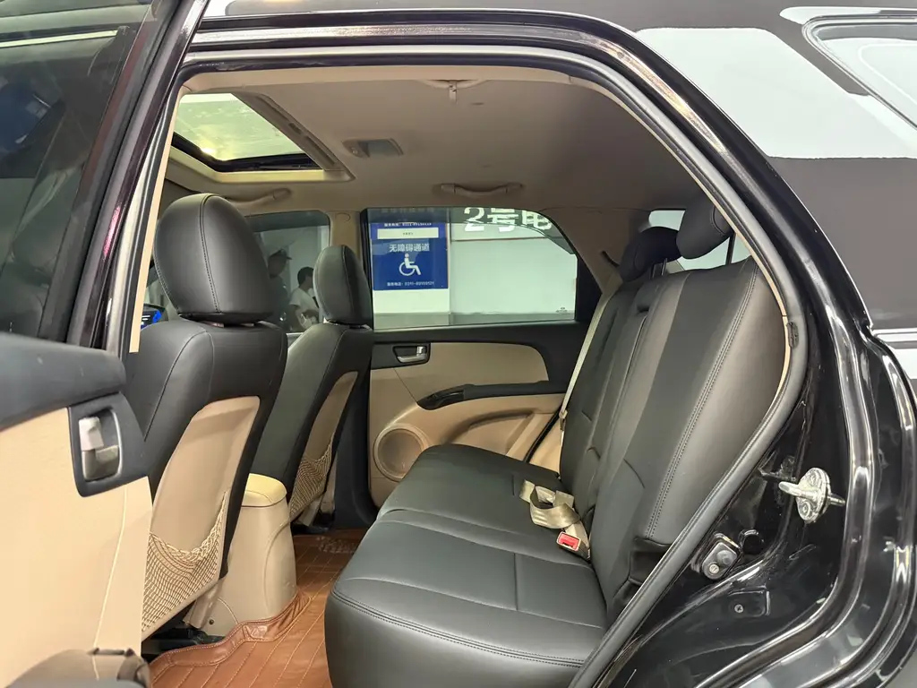 KIA SPORTAGE 2013