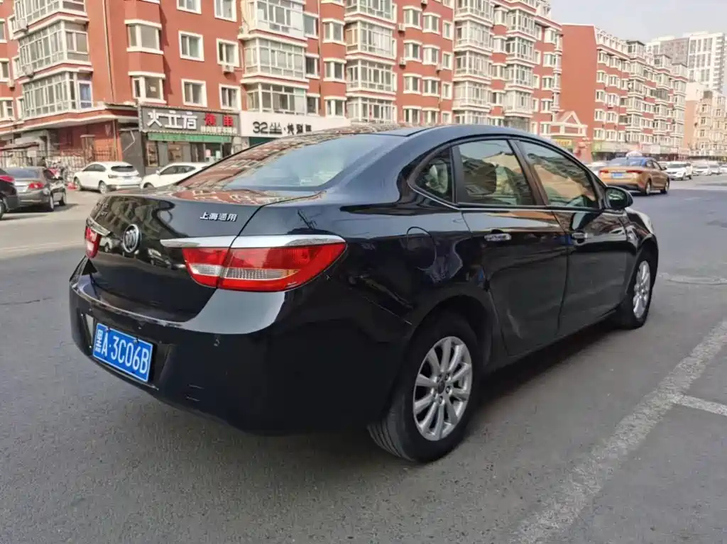 BUICK EXCELLE 2012
