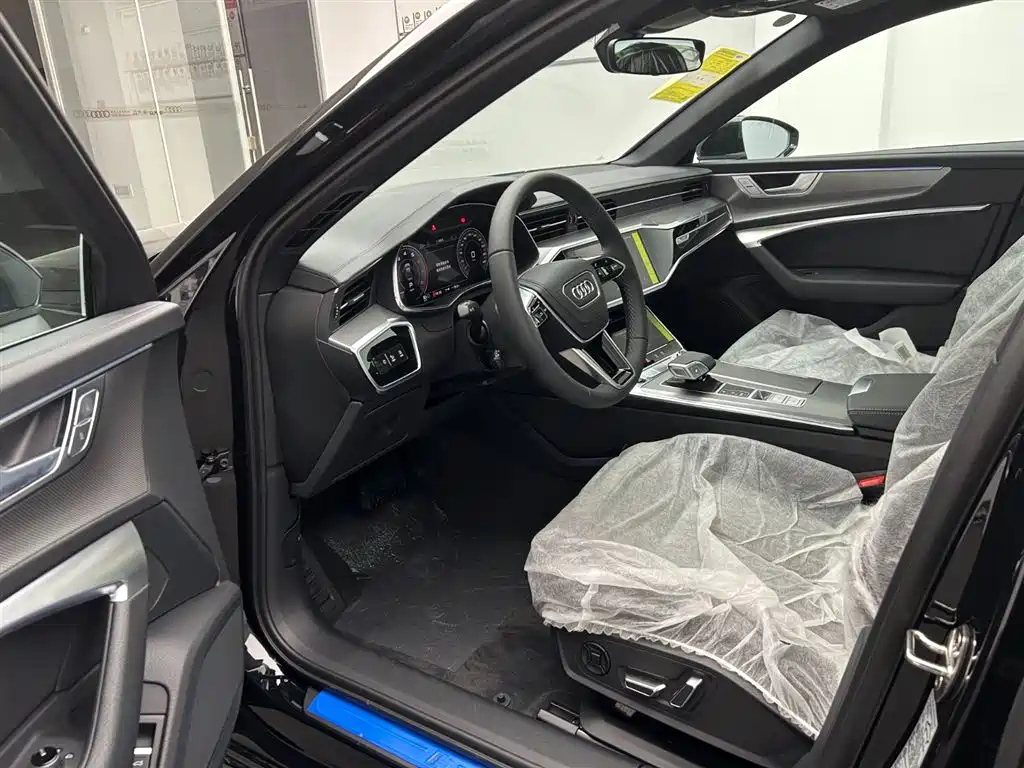 AUDI A6L 2023