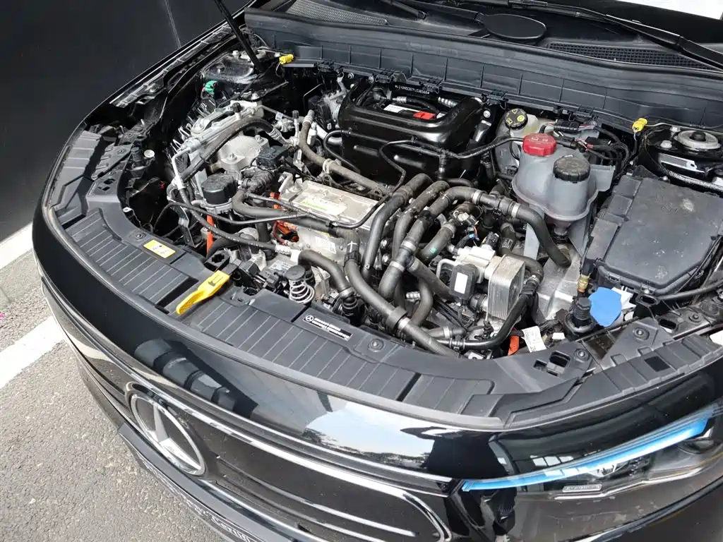 MERCEDES BENZ EQB 2023