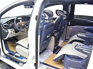 BUICK GL8  2022 YEAR LAND BUSINESS CLASS 652T LUXURY 2022