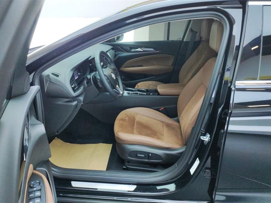 BUICK REGAL 2023