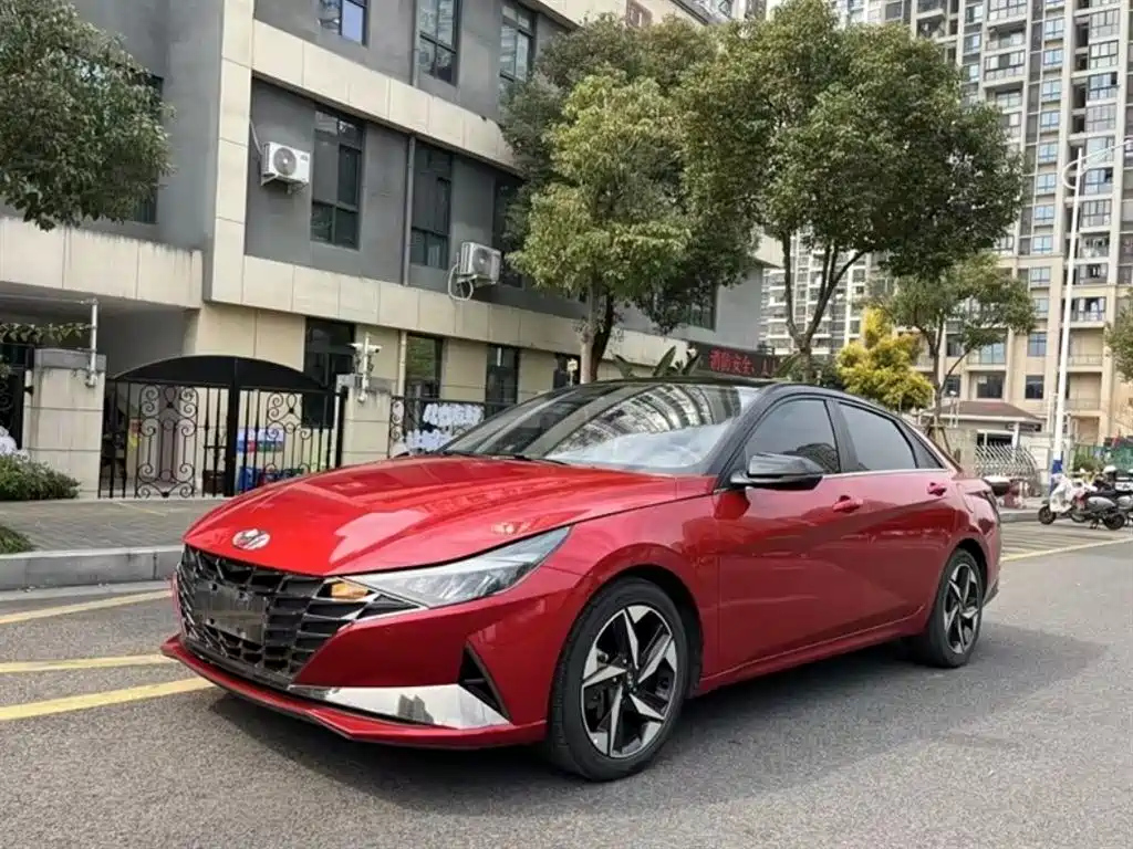 HYUNDAI ELANTRA 2022