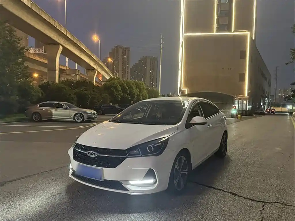 CHERY ARRIZO 5 2019