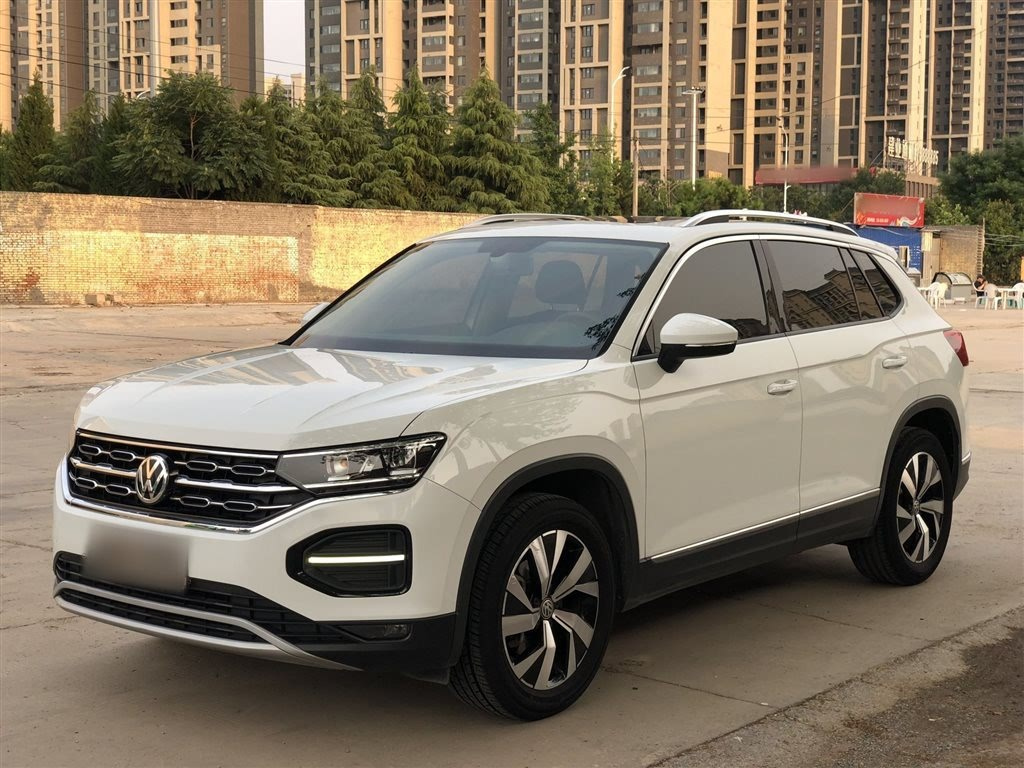 VOLKSWAGEN TAYRON 2019