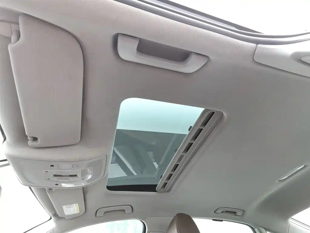 AUDI A6L 2016