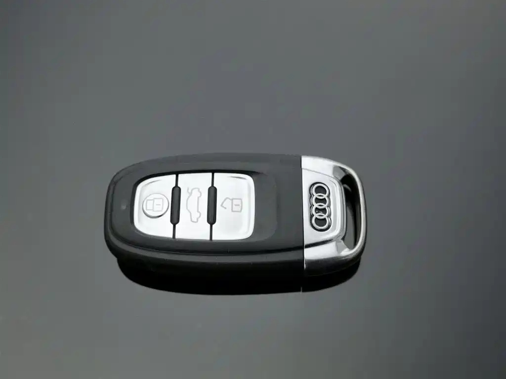 AUDI A6L 2016