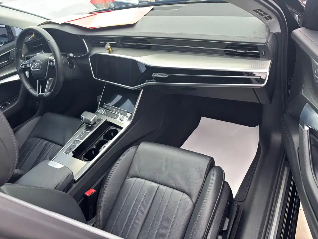 AUDI A6L 2020