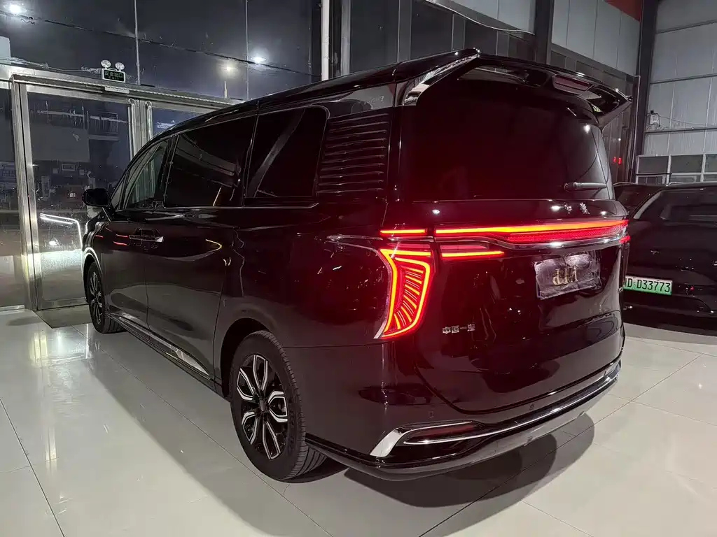 HONGQI HQ9 2023