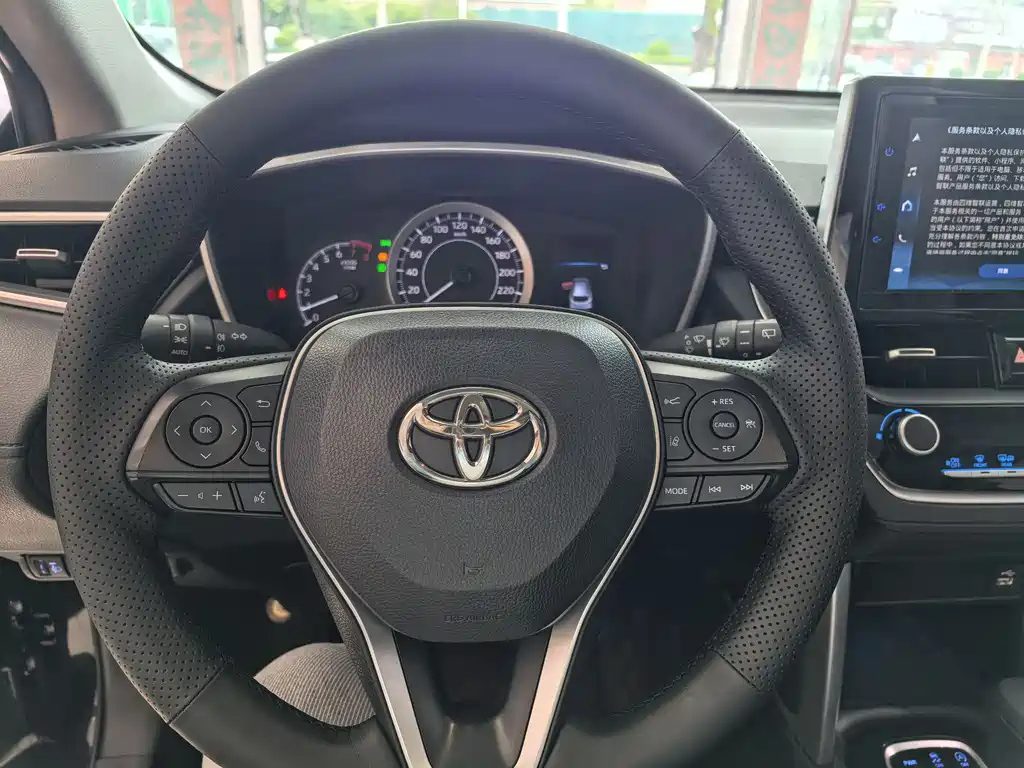 TOYOTA FRONTLANDER 2022