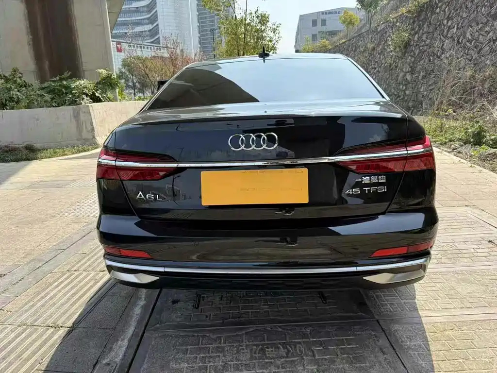 AUDI A6L 2024