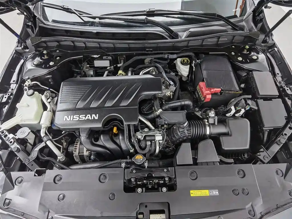 NISSAN TEANA 2021