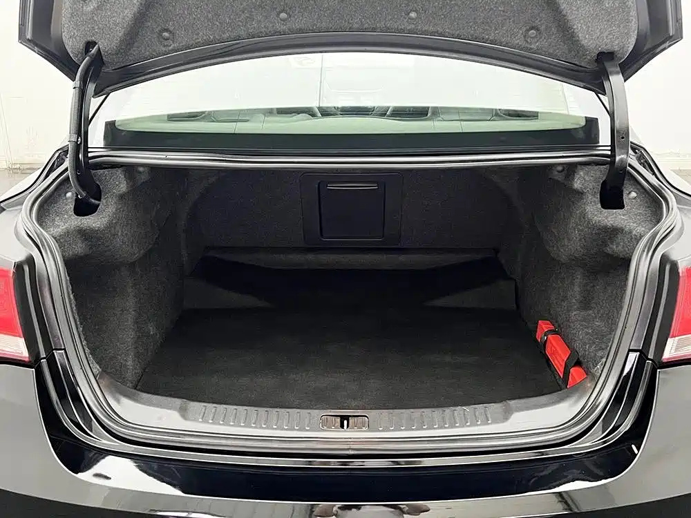 CHEVROLET MALIBU 2018