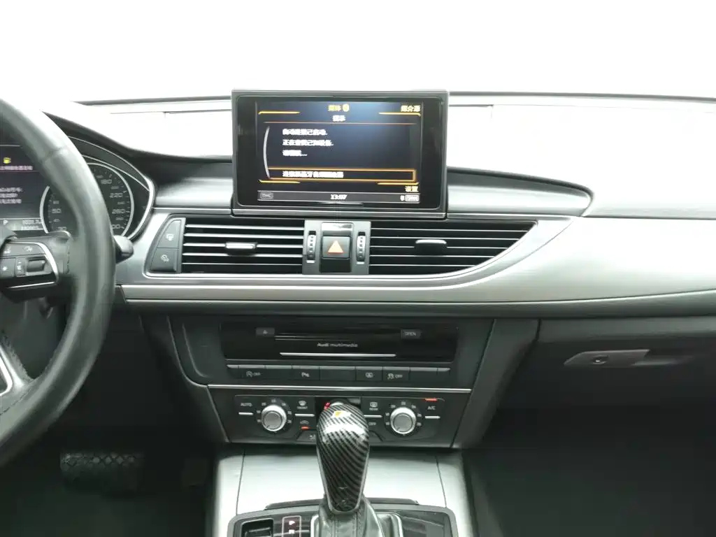 AUDI A6L 2016