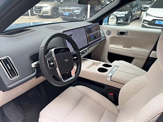 LI AUTO L8  2024 YEAR PRO 2024