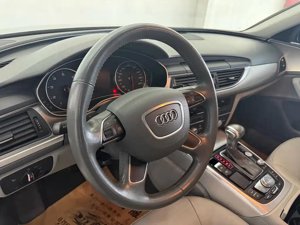 AUDI A6L 2014