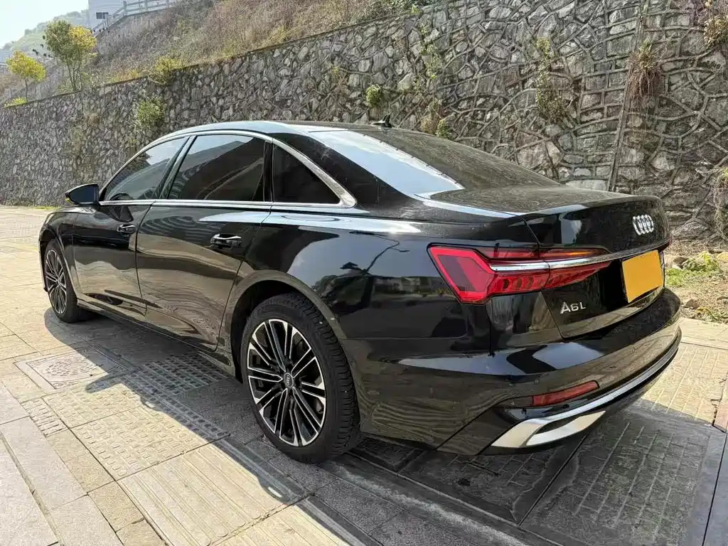 AUDI A6L 2024