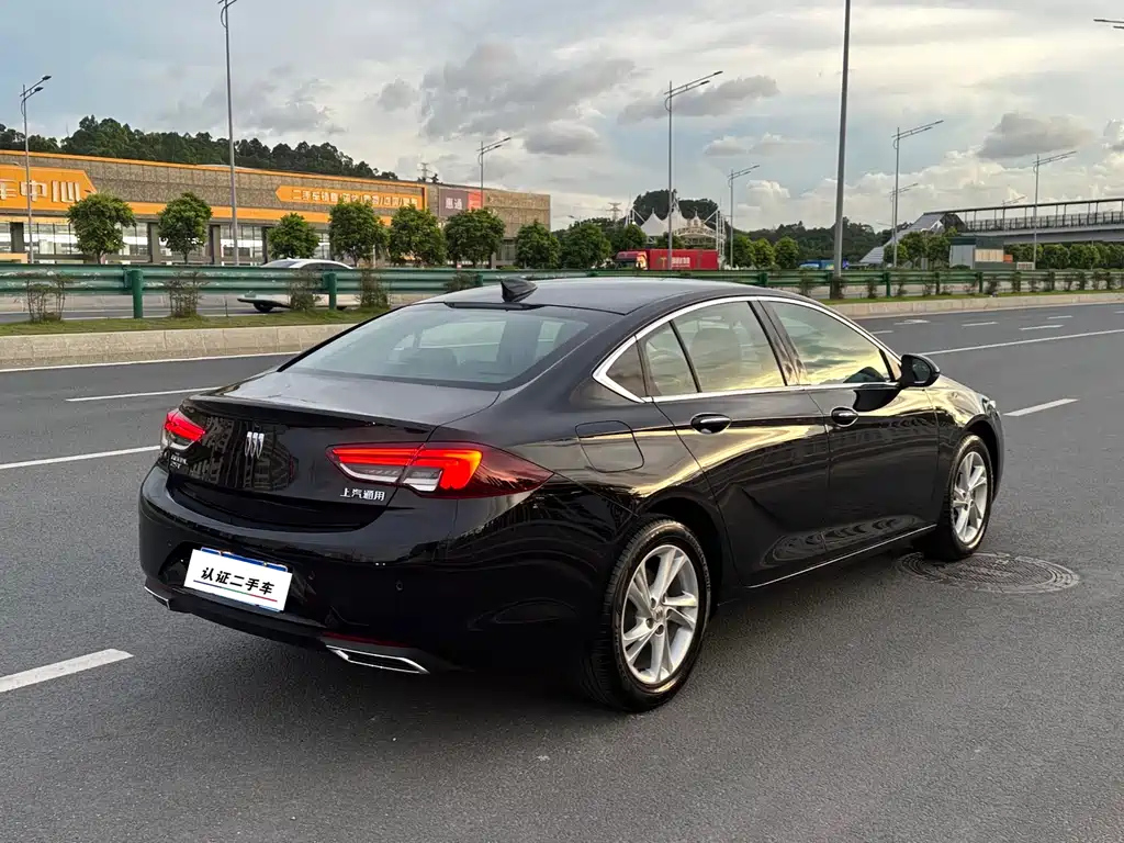 BUICK REGAL 2024