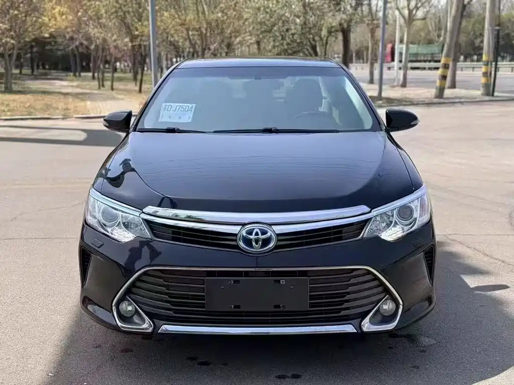 TOYOTA CAMRY 2016