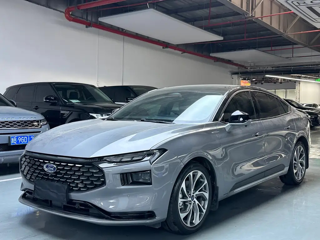 FORD MONDEO 2022