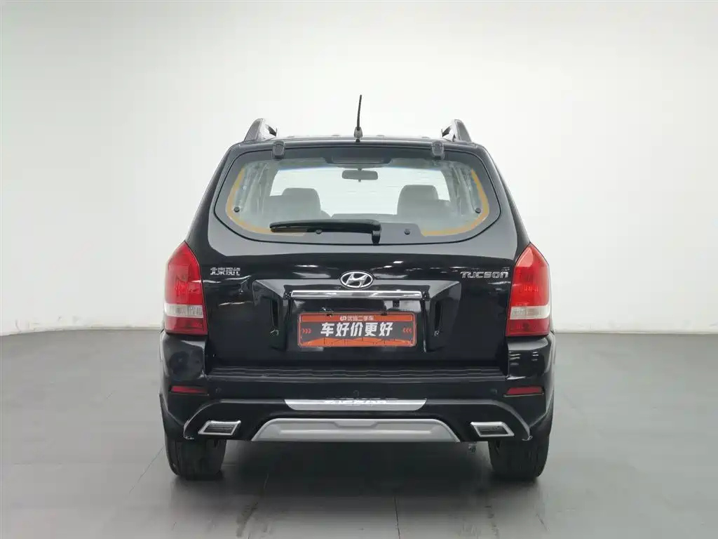 HYUNDAI TUCSON 2013
