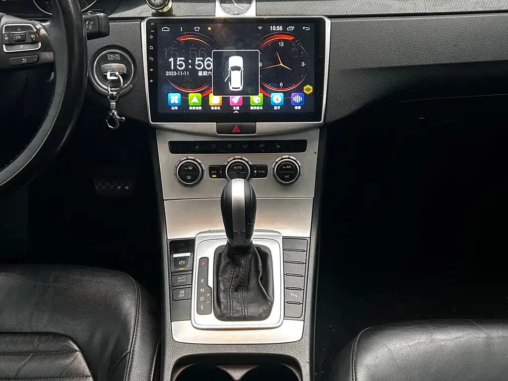 VOLKSWAGEN MAGOTAN 2013