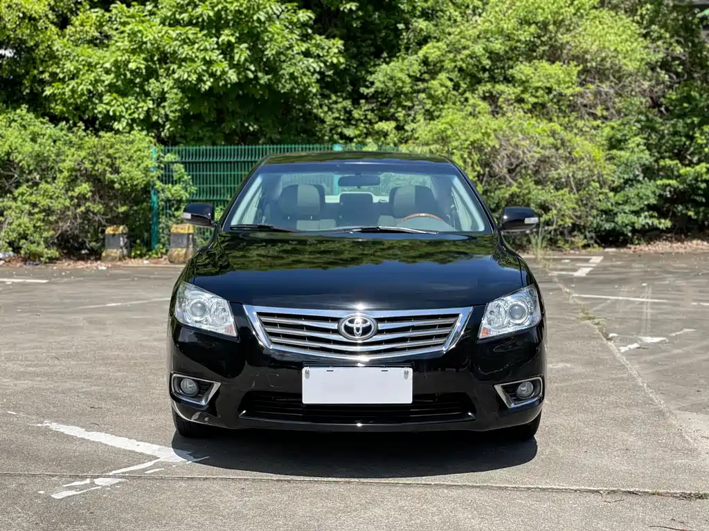 TOYOTA CAMRY 2011