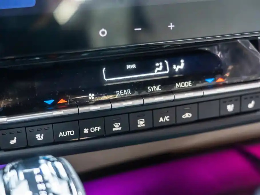 TOYOTA SIENNA SIENNA 2024