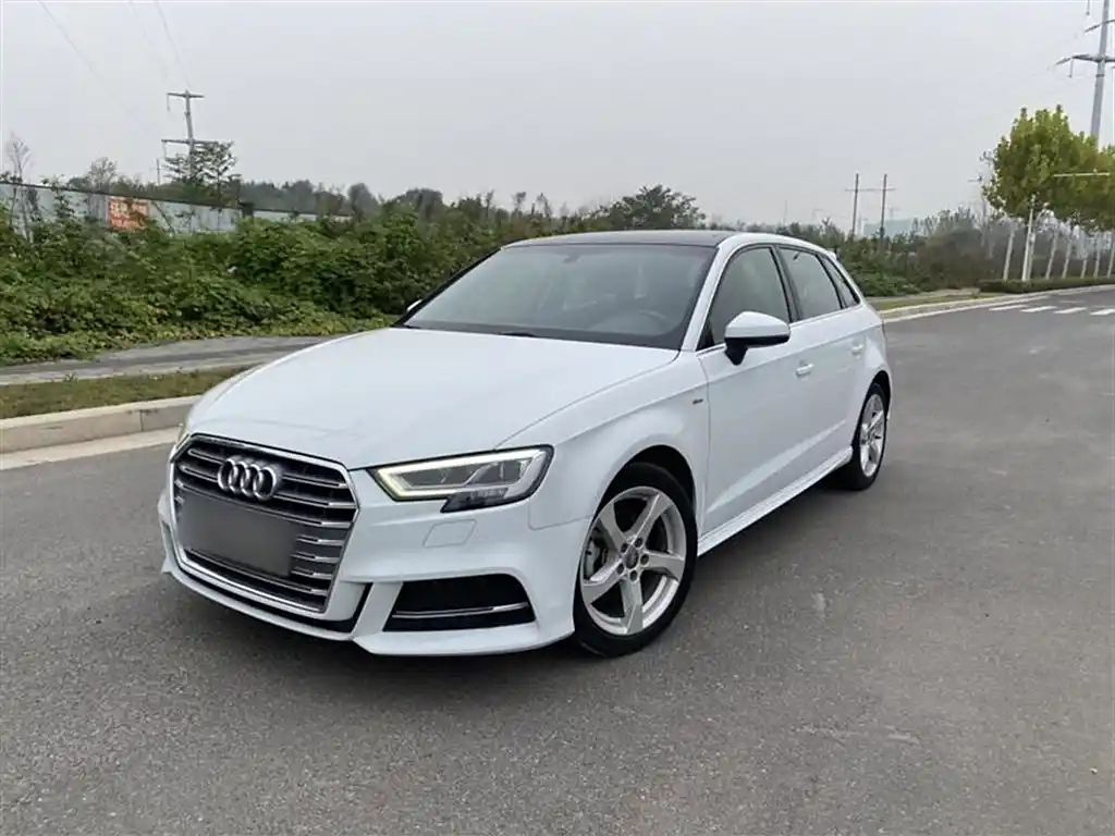 AUDI A3 2020