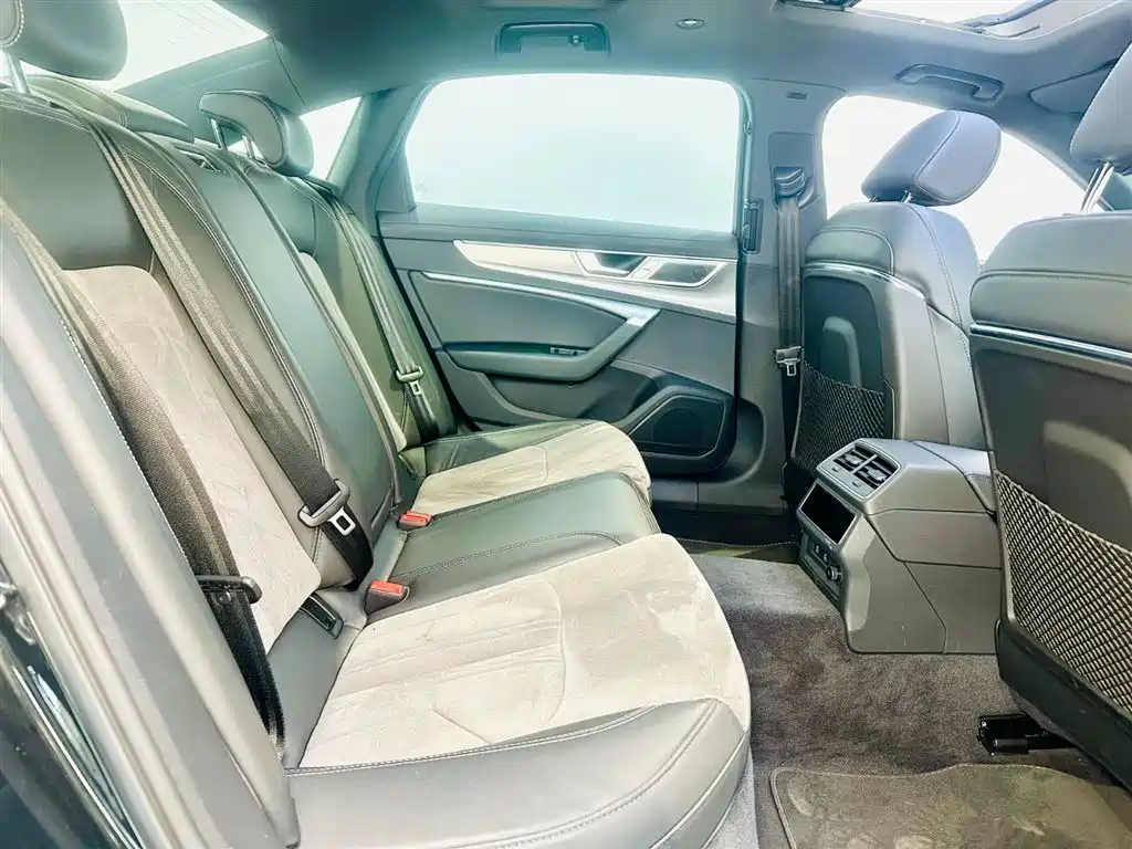 AUDI A6L 2024