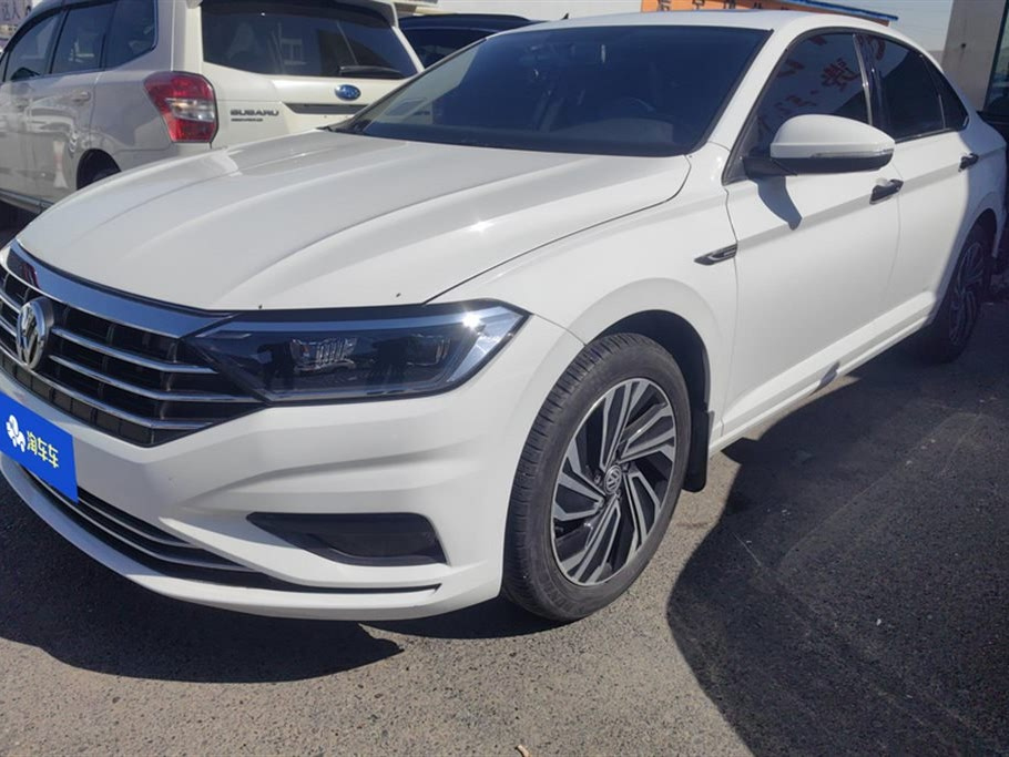 VOLKSWAGEN SAGITAR 2021