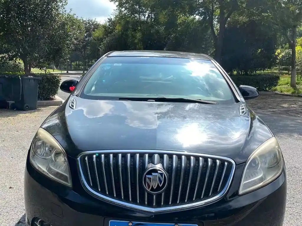 BUICK EXCELLE 2011