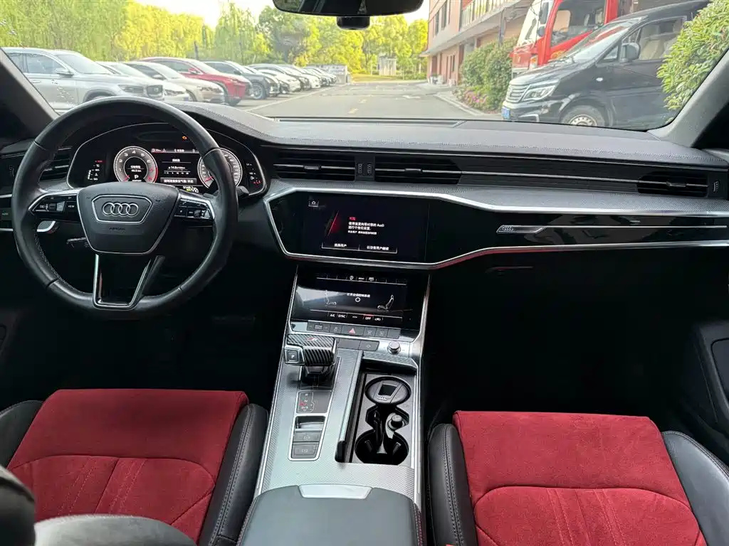 AUDI A6L 2021