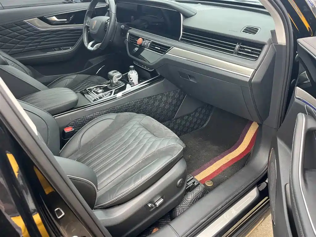 HONGQI HS5 2019