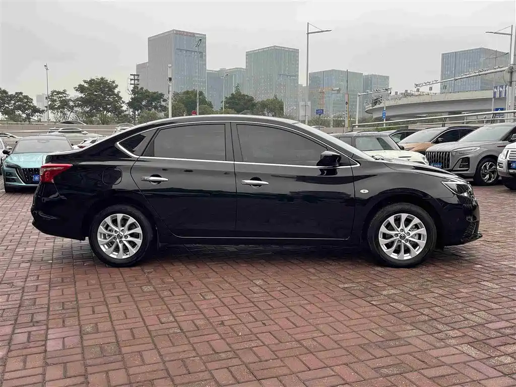 NISSAN SYLPHY 2024