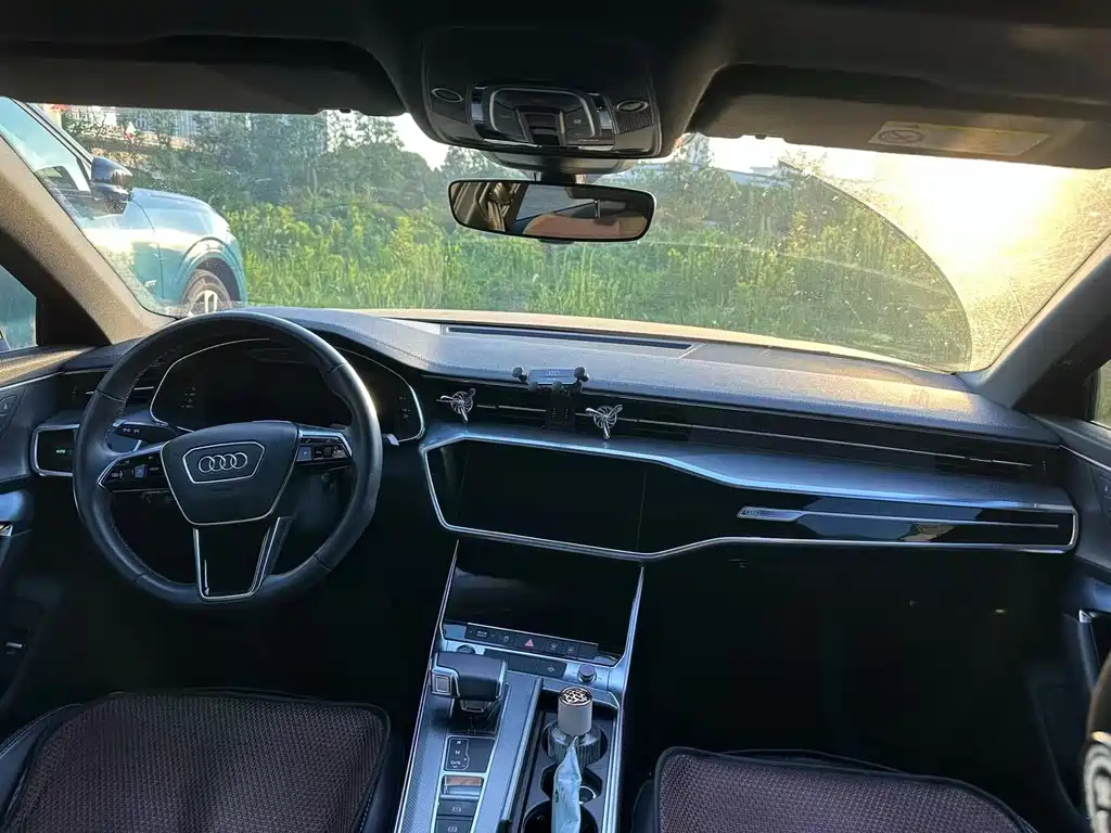 AUDI A6L 2022
