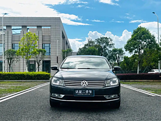 VOLKSWAGEN MAGOTAN 2012