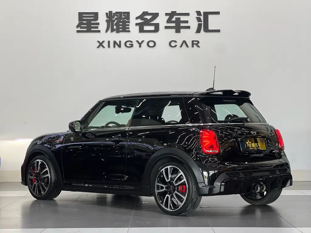 MINI JCW 2022