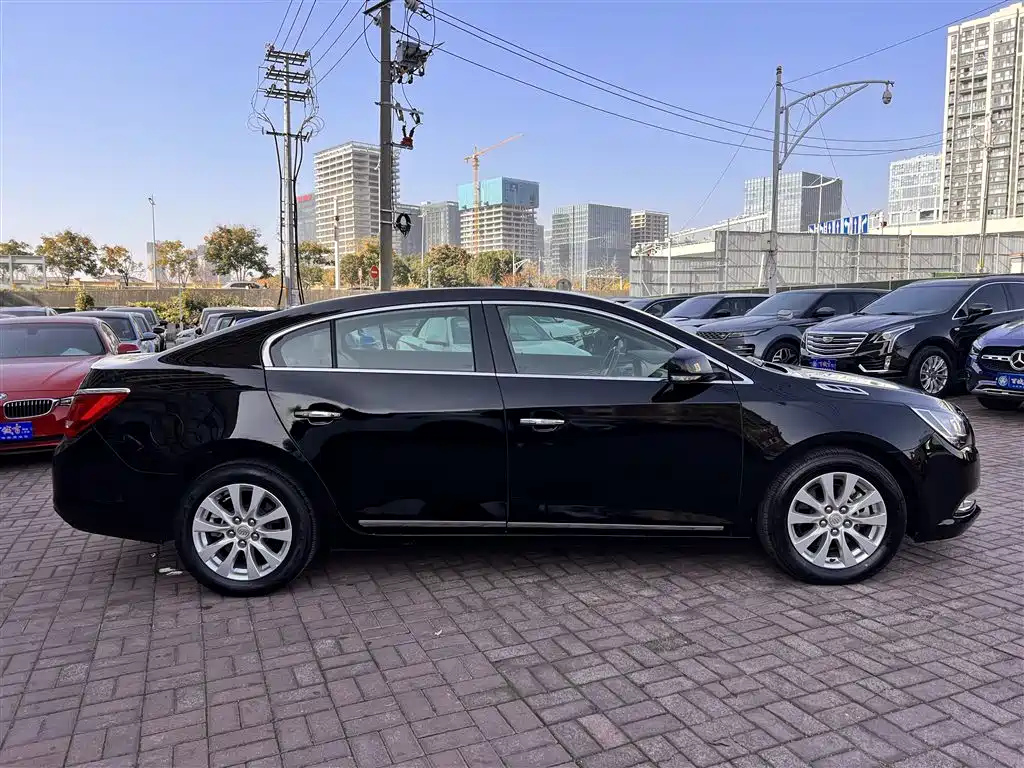BUICK LACROSSE 2016