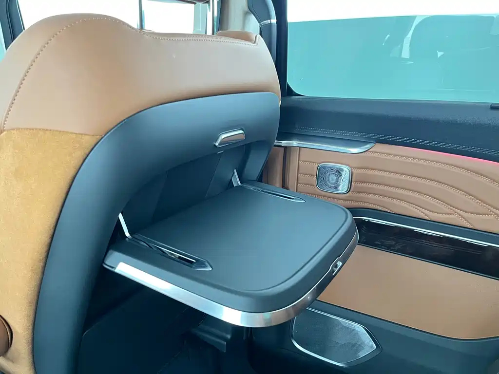 HONGQI HQ9 2022
