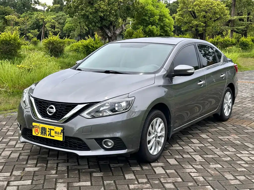 NISSAN SYLPHY 2019